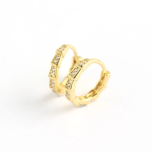 S925 sterling silver gold-plated snake scale hoop earrings with sparkling crystals