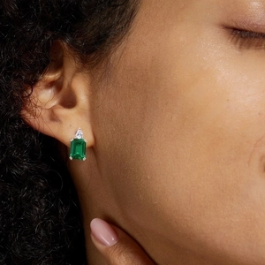 Vintage emerald cut green gemstone earrings with pear-shaped cubic zirconia in S925 silver