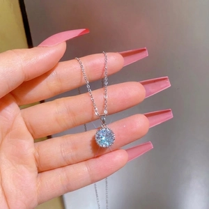 Minimalist Round Zircon Halo Pendant Necklace Titanium Steel Chain Copper Jewelry For Women Elegant Clavicle Link