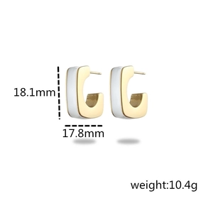 Minimalist C-shape 18K gold plated steel earrings with white enamel finish and dimensions