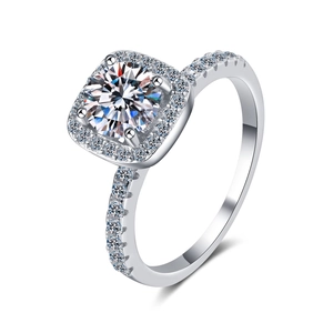 Classic 925 sterling silver ring with 1 carat round moissanite in four-prong halo setting