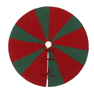 Close-up of 48-inch knitted Christmas tree skirt with red and green fan-shaped knit patterns