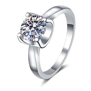Classic S925 sterling silver solitaire moissanite ring with four-prong U-shaped setting