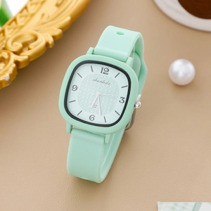 Vintage mint green square quartz watch for women with soft silicone strap and round dial