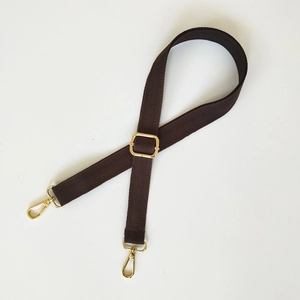 Bandoulière réglable en toile marron foncé avec des crochets en métal doré de qualité