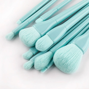 10-piece mint green makeup brush set with soft synthetic bristles for professional beauty