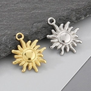 Exquisite sun-shaped titanium steel pendants in gold and silver finish for DIY jewelry