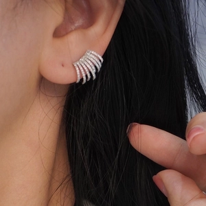 Silver multi-layered zircon ear cuff with sparkling rows for elegant cartilage styling