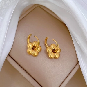 Minimalist Flower Drop Earrings Titanium Steel Floral Huggie Hoop Accessories Gold Color Elegant Women Fashion Jewelry