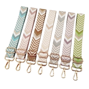 Adjustable colorful arrow pattern shoulder strap with gold metal buckles for handbags