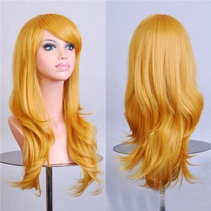 Vista frontal y trasera de una peluca larga rizada dorada de 70cm para cosplay con capas