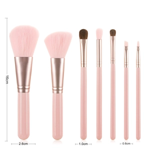 Detailed size specifications for a 7-piece pink and rose gold makeup brush set