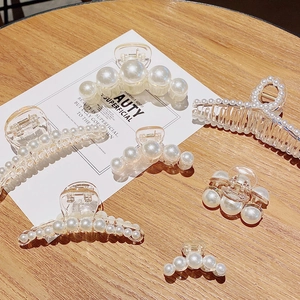 Elegant Artificial Pearl Hair Claw Clips Transparent Plastic Nonslip Strong Hold Korean Style Hair Accessories For Women Girls