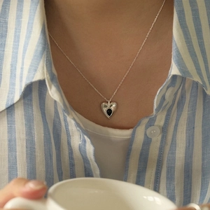 925 Sterling Silver Heart Pendant Necklace With Black Enamel Minimalist Clavicle Chain For Women