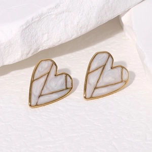 Minimalist heart-shaped 18K gold plated stainless steel studs with white marble inlay
