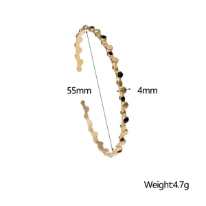 Detailed size specifications for 18k gold open bangle with 55mm inner diameter