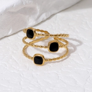 Three-layer 18K gold-plated stainless steel geometric ring with black square accents