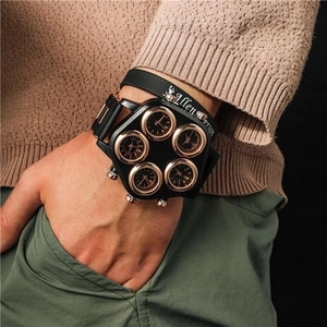 Men's hip-hop watch with five golden time zones on a black case and rubber strap