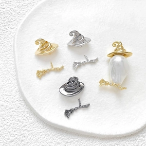 Gold-plated wizard hat and broom charms with Baroque pearls for DIY jewelry making