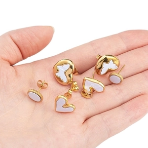 French design stainless steel pearl white heart and round gold earrings for women