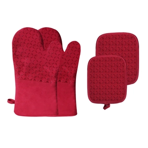 Red silicone oven mitts and square pot holders set with heat-resistant non-slip textures