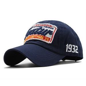 Navy blue vintage baseball cap with Arizona embroidery and 1932 side stitching