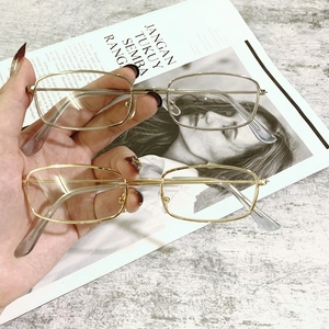 Retro small rectangular metal frame sunglasses for men and women in gold and silver