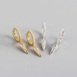 Orecchini A Cerchio Huggie Con Pendente A Cono Argento Sterling 925 Micro Pave Zircone Gioielli Per Donna