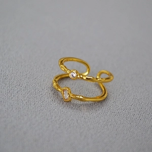 Anello Aperto Minimalista in Ottone Placcato Oro Texture Martellata Doppio Strato per Donna Geometrico Con Zirconia Regolabile