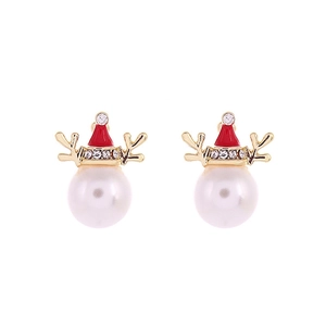 Detail of Christmas reindeer earrings with white pearls and gold antlers with red hats