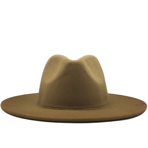 Detailed view of the gradient brown fedora hat made of premium wool felt material
