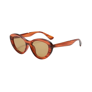 Vintage tortoiseshell cat-eye sunglasses with amber frames and brown lenses for stylish look