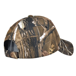 Vue arrière d'une casquette de baseball camouflage avec fermeture velcro réglable