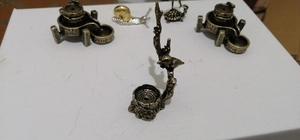Détails des porte-encens en bronze vintage en formes d'oiseau et d'escargot
