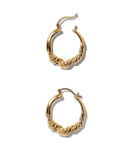 Close-up of gold-plated S925 silver knot earrings with twisted rope texture details