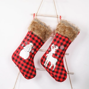 Calze Di Natale A Quadretti Poliestere Sacchetti Regalo Pelliccia Sintetica Applicazione Pupazzo Di Neve Renna Decorazione