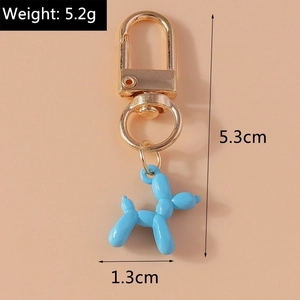 Sky blue balloon dog keychain detail showing 5.3cm height and 5.2g weight specifications