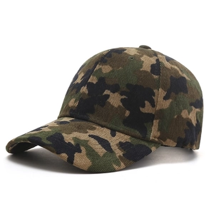 Classic camouflage baseball cap in corduroy fabric with a 45-degree side view