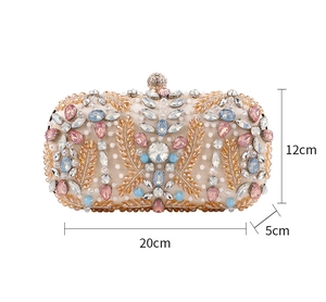 Detailed size chart of beige evening clutch bag with crystal beads 20x12x5cm