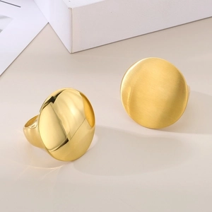 Minimalist 18k gold plated stainless steel cocktail rings with mirror and brushed finish