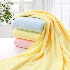 Bear Embossed Bath Towel Microfiber Absorbent Quick Drying Soft Comfortable Shower Beach Cloth Bathroom Accessories