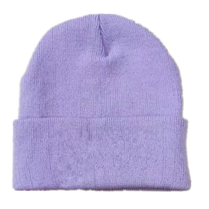 Detailed texture of the lavender purple ribbed knit beanie for autumn and winter season
