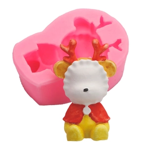 DIY Christmas bear silicone mold for fondant cake decoration and clay crafting projects