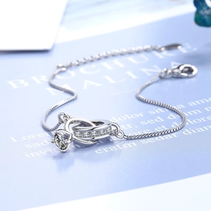 S925 sterling silver geometric double-loop interlocking bracelet with sparkling cubic zirconia
