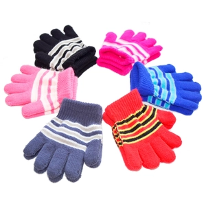 Winter knitted fleece gloves for toddlers aged 1-4, various colors in a circular display
