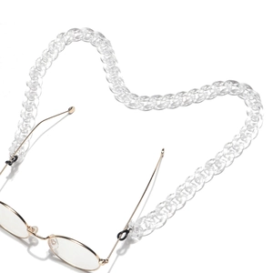 Transparent acrylic chunky chain eyewear strap in heart shape with gold metal glasses