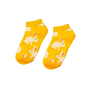 Short yellow cotton socks for men and women featuring a minimalist white bunny pattern