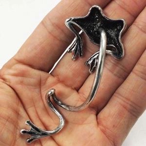Vintage silver frog ear cuff climber with detailed antique texture for women