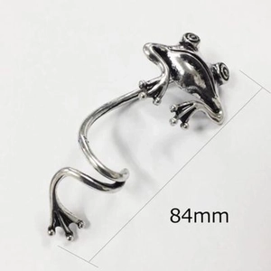 Vintage silver frog ear cuff wrap earring for women in retro ethnic bohemian style, 84mm