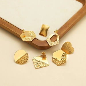 Minimalist geometric gold earrings in round square heart and hexagon shapes